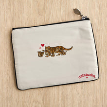 Load image into Gallery viewer, Celebrating Moms Zip Pouch - Natural Pouch catstudio