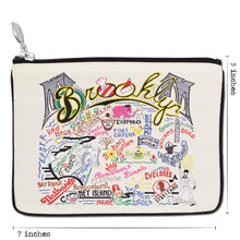 Load image into Gallery viewer, Brooklyn Zip Pouch - Natural - catstudio